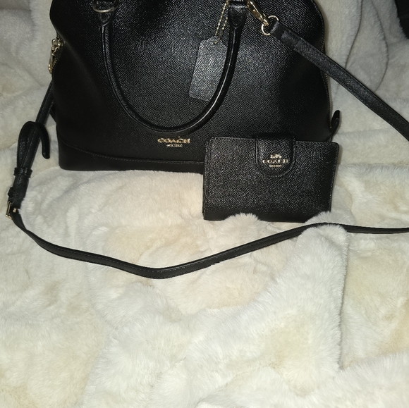 Coach Katy Satchel w wallet set - Picture 2 of 15